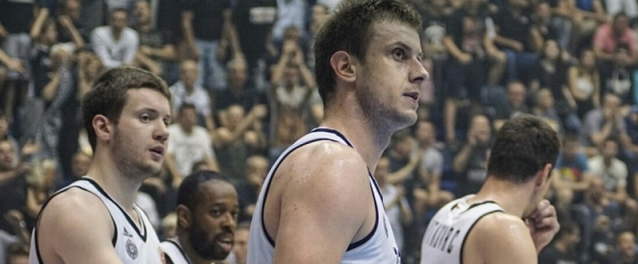 Crno-beli na 0:2, treći meč u utorak