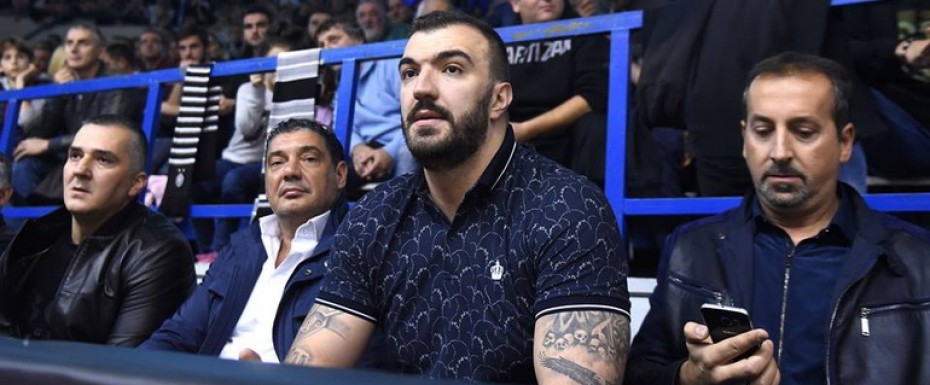 Ostavka predsednika KK Partizan NIS, Nikole Pekovića