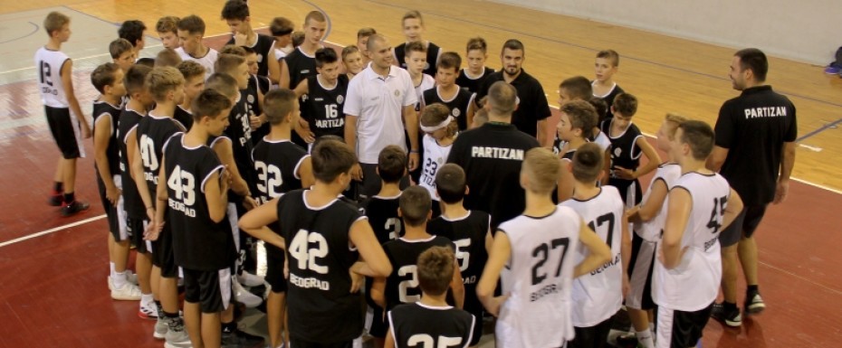 Još dve škole košarke KK Partizan NIS počinju sa radom