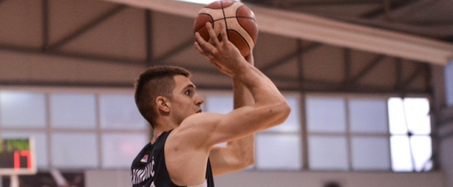 Crno-beli će brusiti formu u Španiji