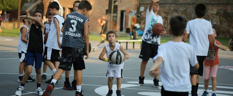 Besplatni letnji kamp škole košarke KK Partizan NIS